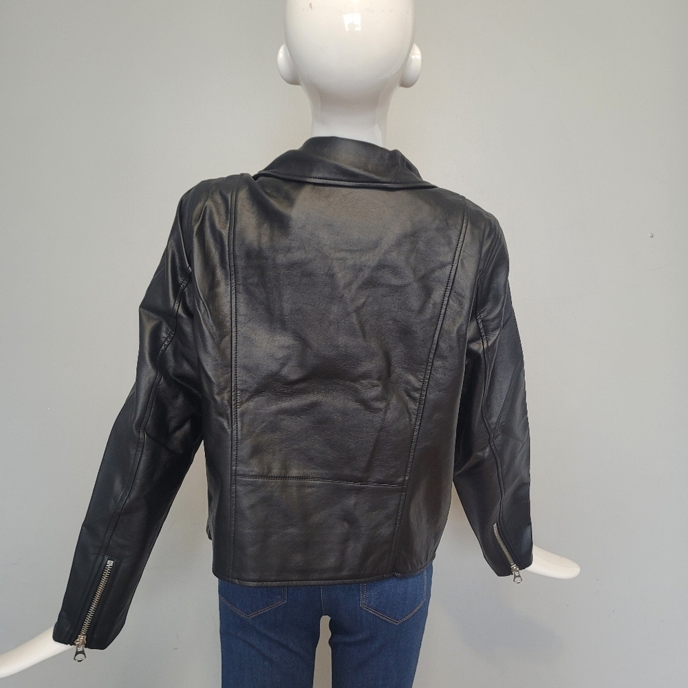 Torrid Faux Leather Moto Jacket, BNWT, Size 1X - Picture 4 of 7
